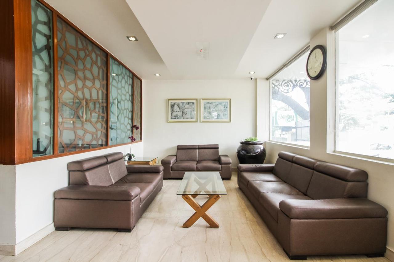 Hotel White Parrot Mysore Ngoại thất bức ảnh