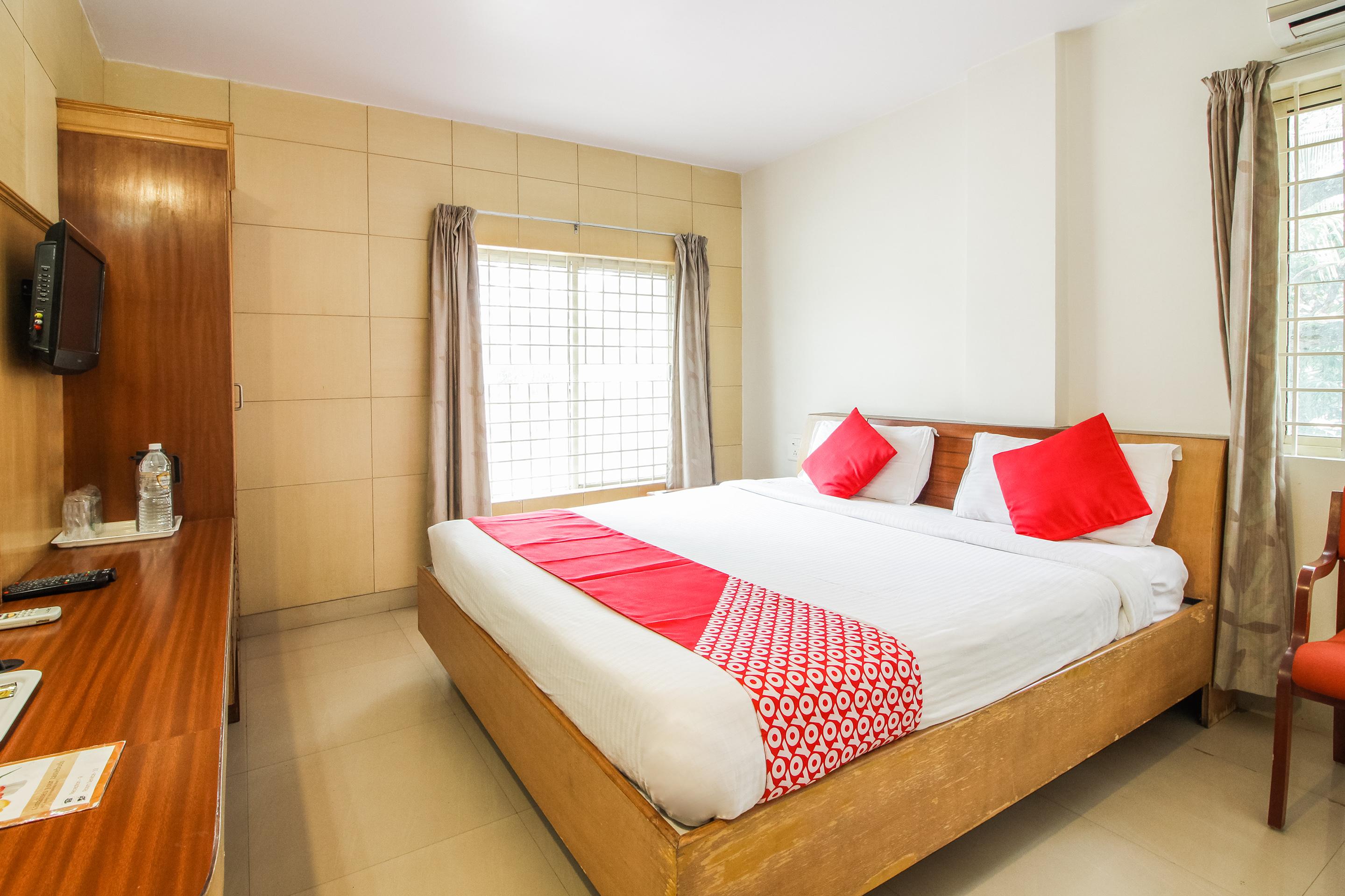 Hotel White Parrot Mysore Ngoại thất bức ảnh