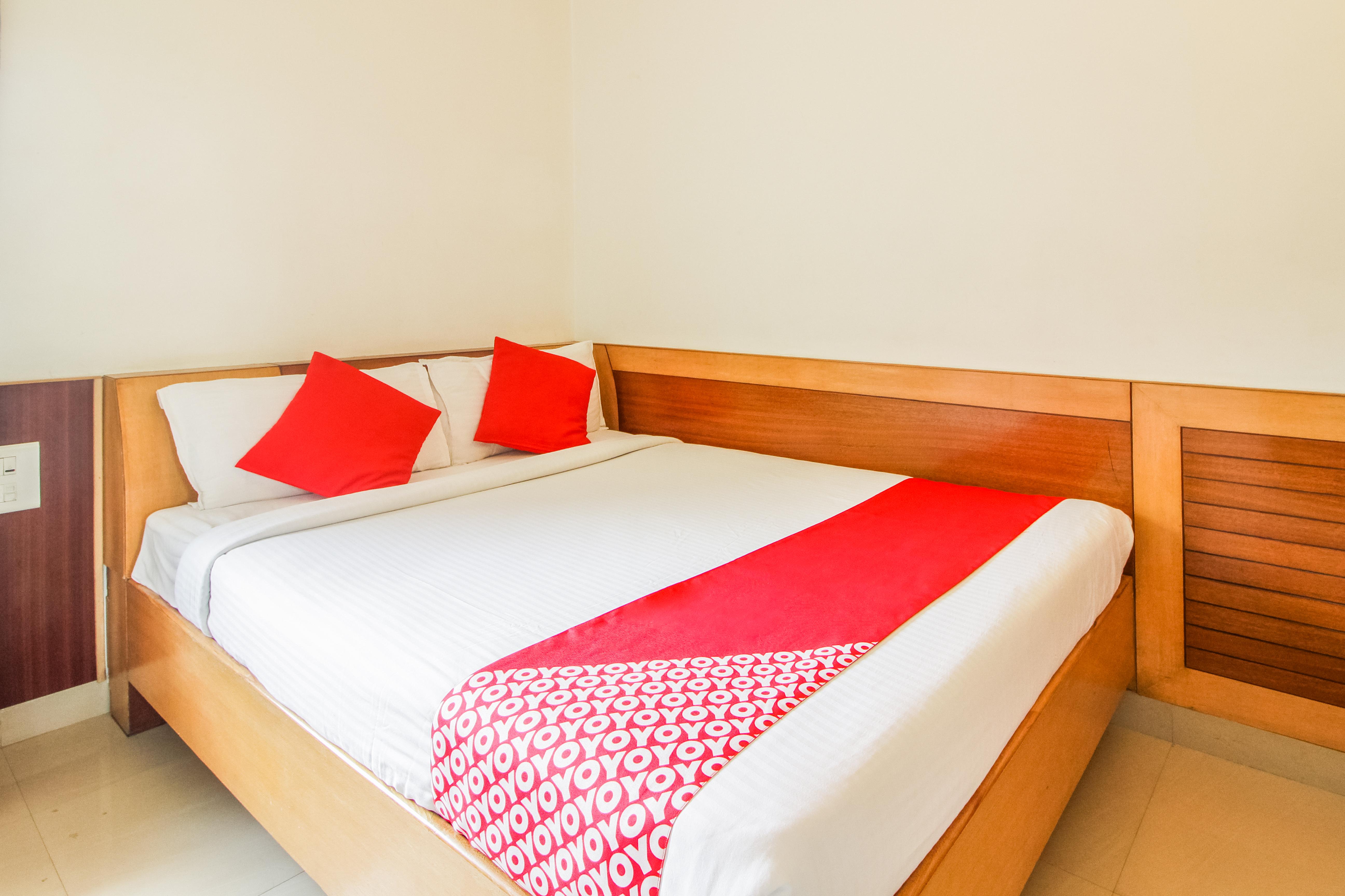 Hotel White Parrot Mysore Ngoại thất bức ảnh
