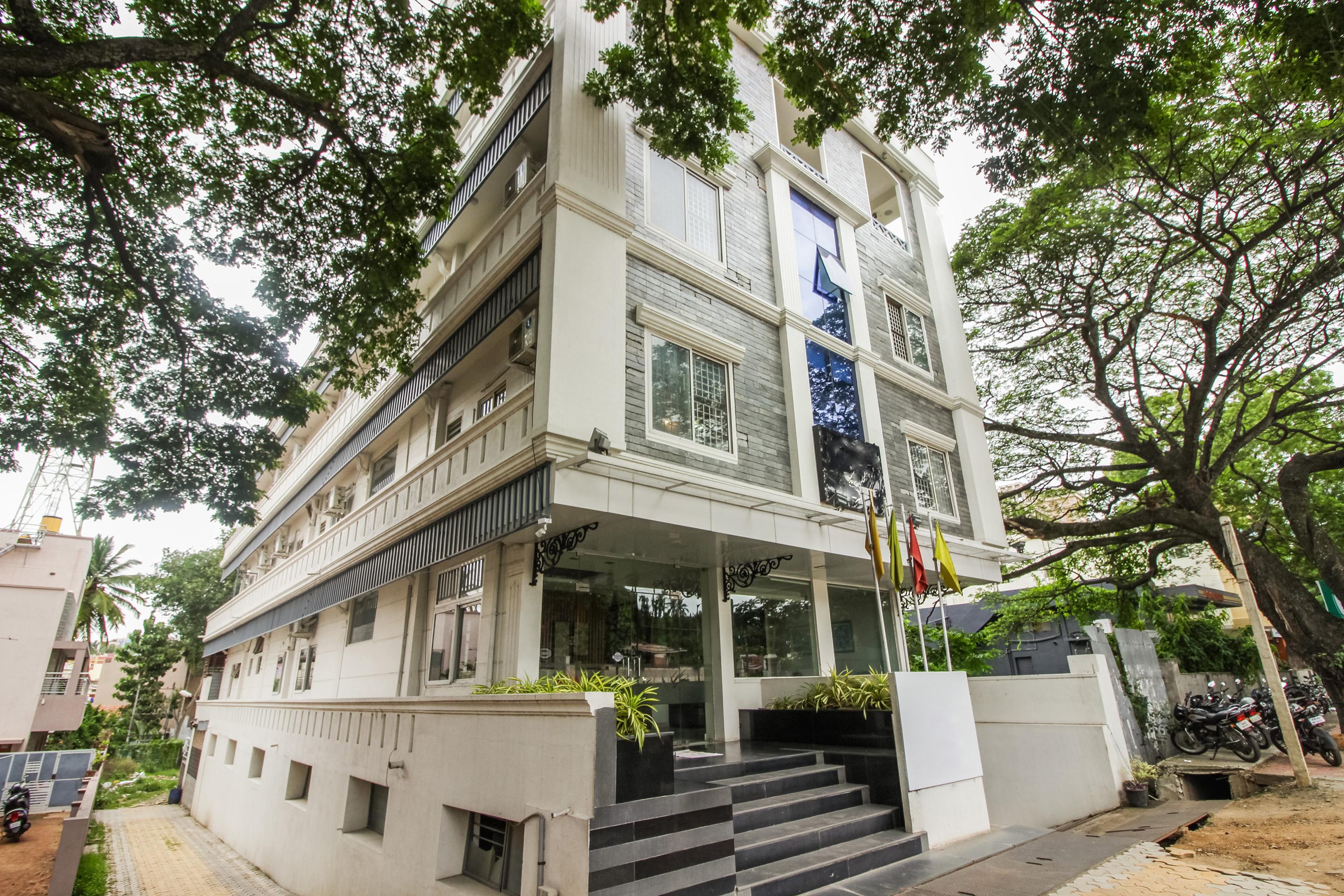 Hotel White Parrot Mysore Ngoại thất bức ảnh