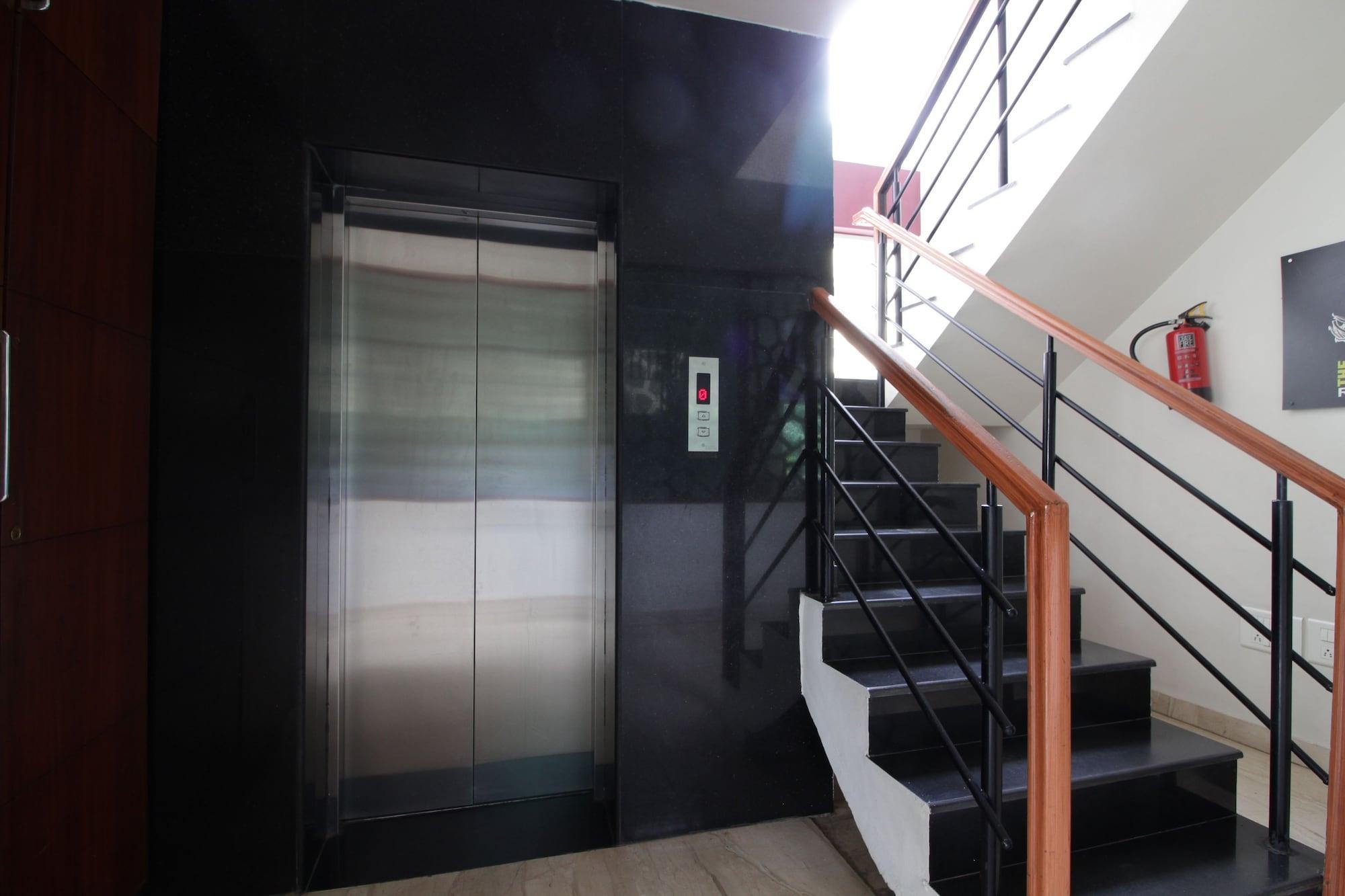 Hotel White Parrot Mysore Ngoại thất bức ảnh