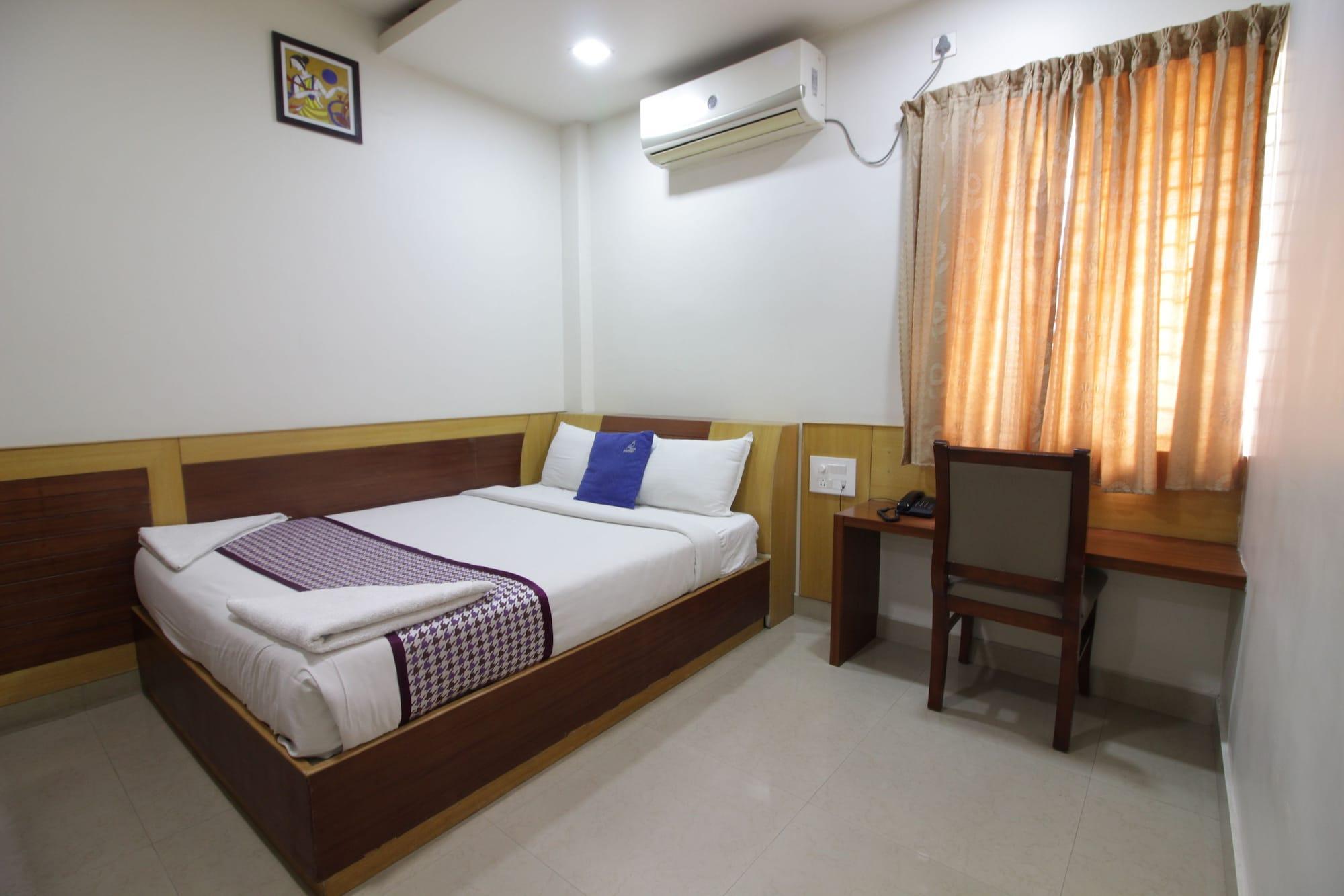 Hotel White Parrot Mysore Ngoại thất bức ảnh