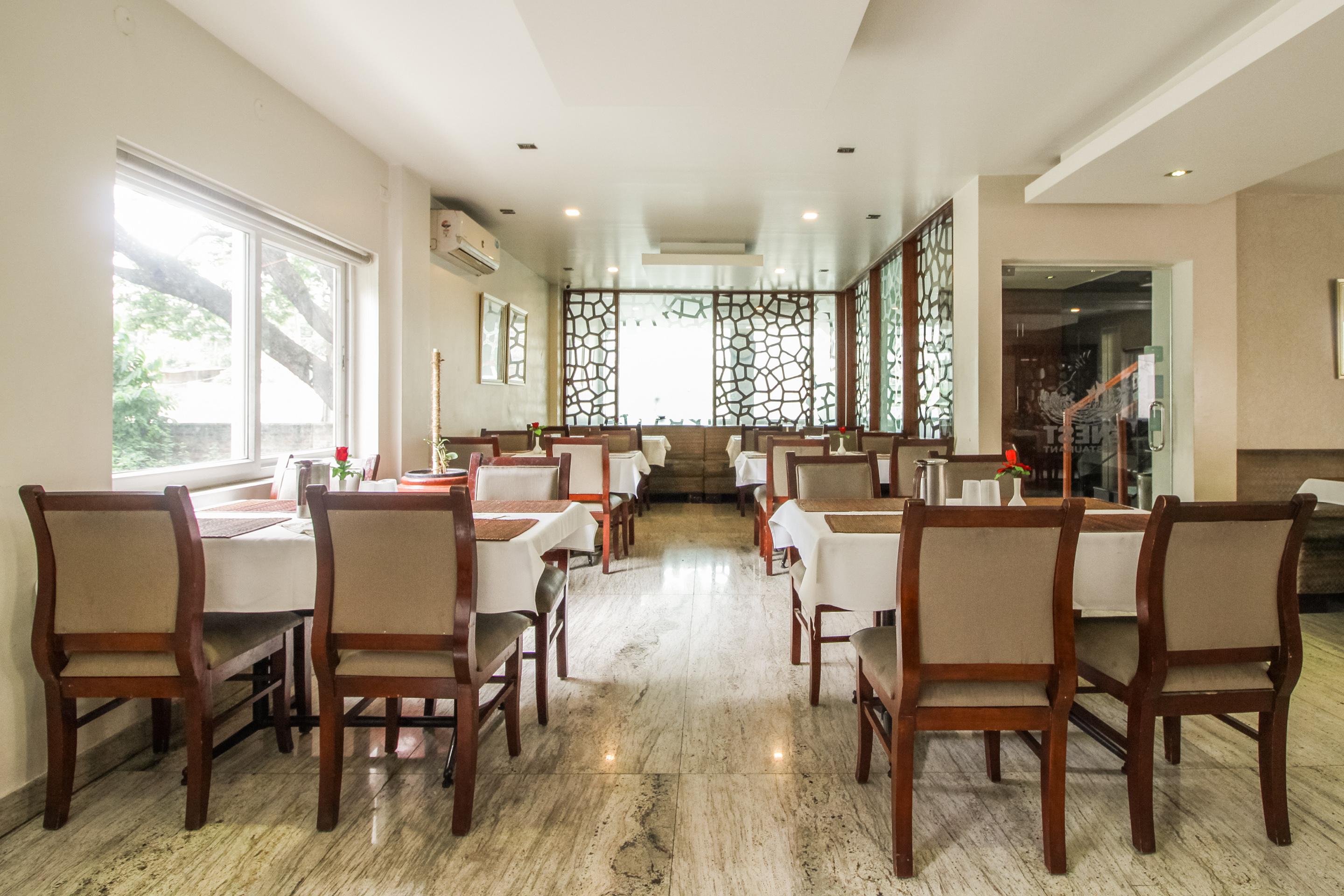 Hotel White Parrot Mysore Ngoại thất bức ảnh